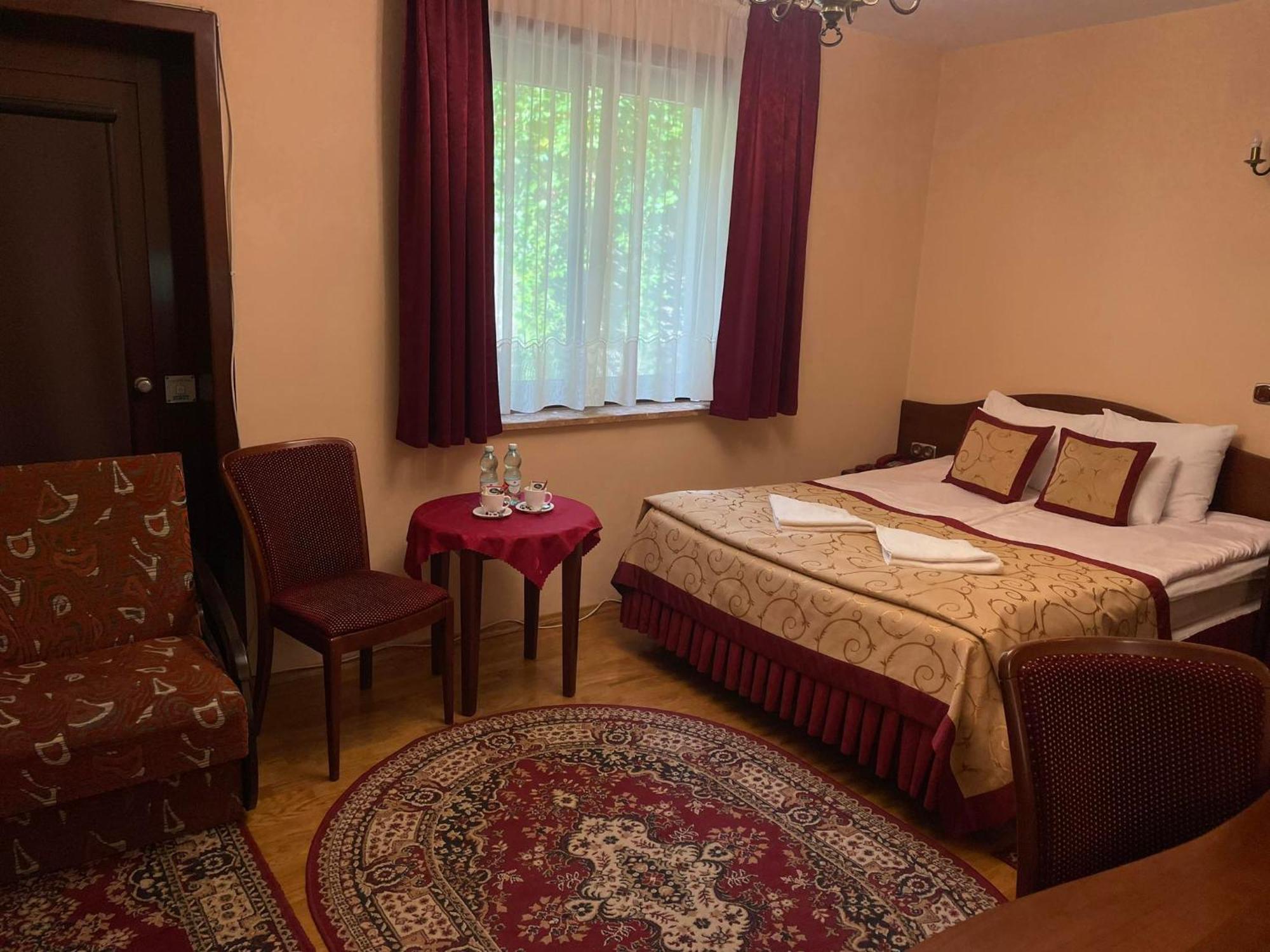 Pensjonat Szach Krynica-Zdrój Exterior foto