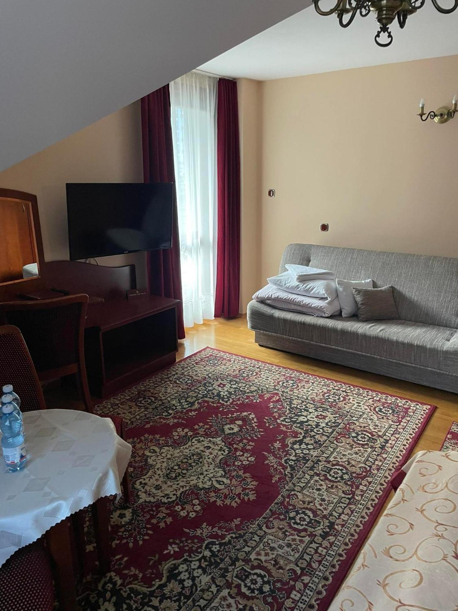 Pensjonat Szach Krynica-Zdrój Exterior foto